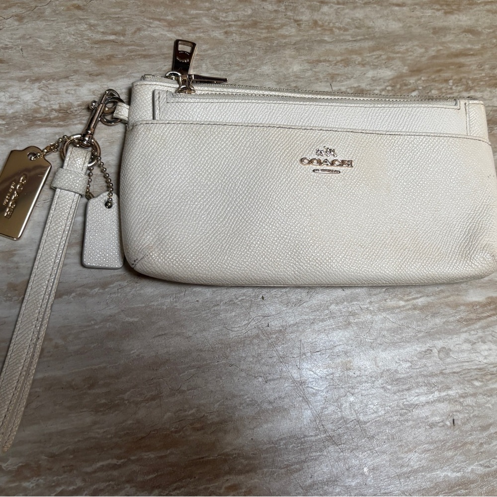 Coach Leather Wristlet Clutch Ivory Crossgrain Pouch Set